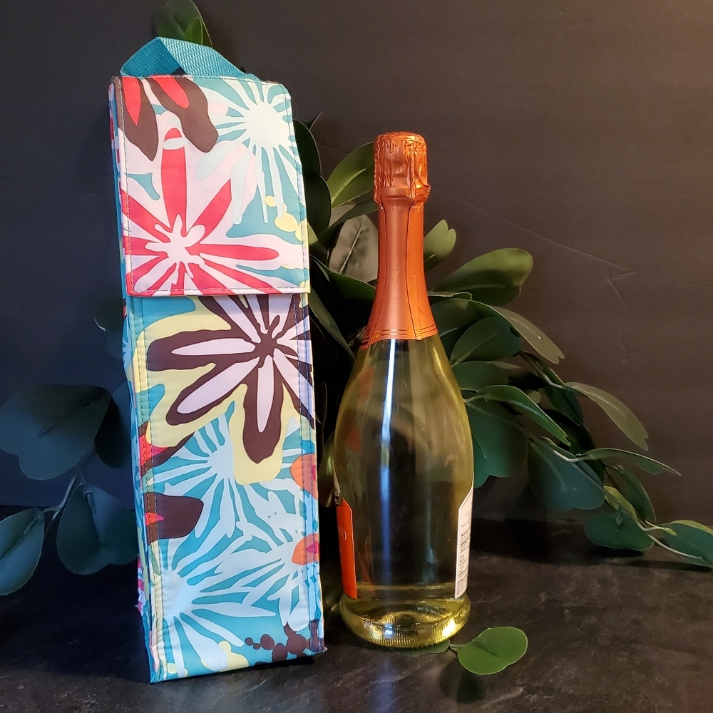 Thirty-one bottle cooler
